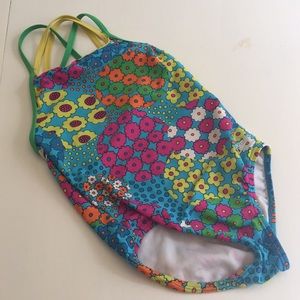 Girls Speedo swimsuit, Size 7
